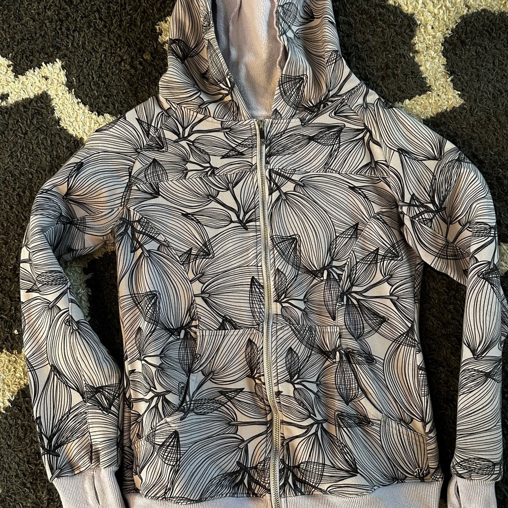 BuffBunny Black and Cream Floral Hoodie